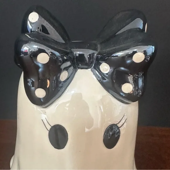 ⭐️ Free Standing Halloween Ghost with Navy Blue Bow that has polka dots on it. - Picture 3 of 4